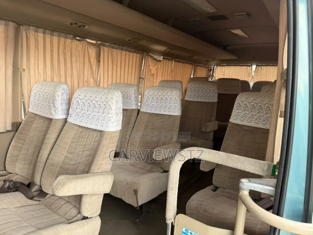 Toyota Coaster 1998 Blue