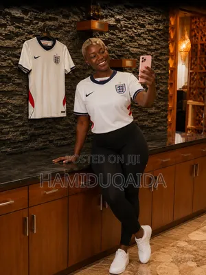 Rafiki Zangu Nina Jersey Nzuri Sana