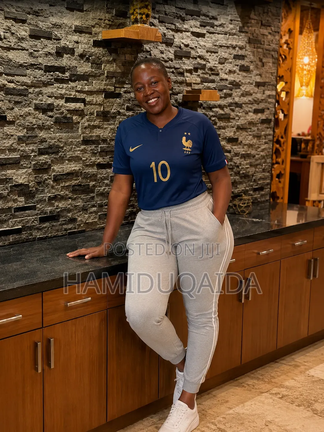 Rafiki Zangu Nina Jersey Nzuri Sana