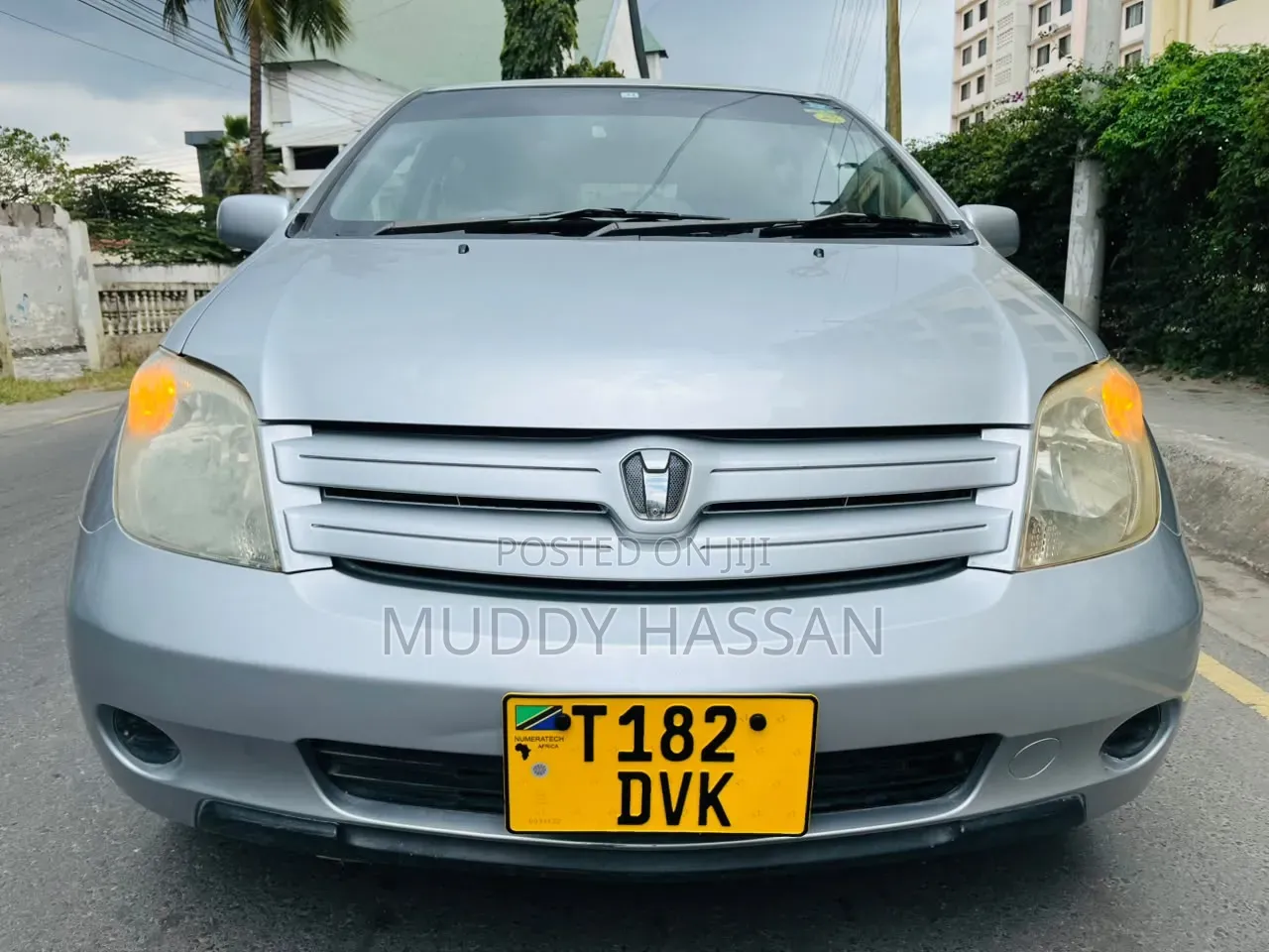 Toyota IST 2005 Silver
