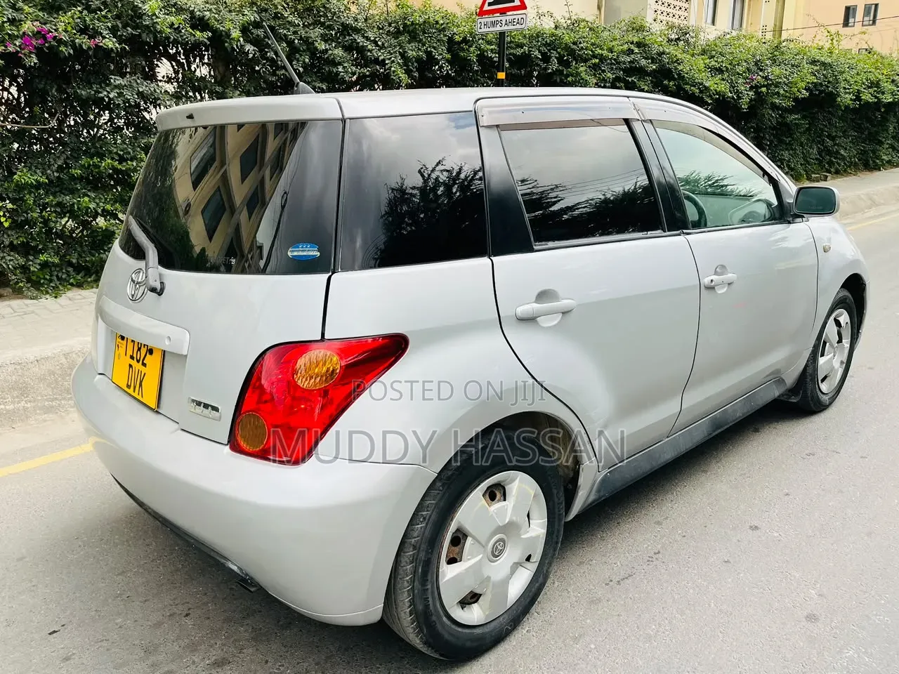 Toyota IST 2005 Silver
