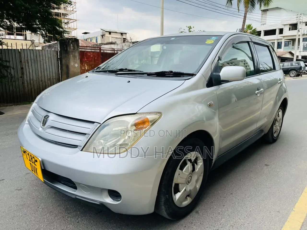 Toyota IST 2005 Silver