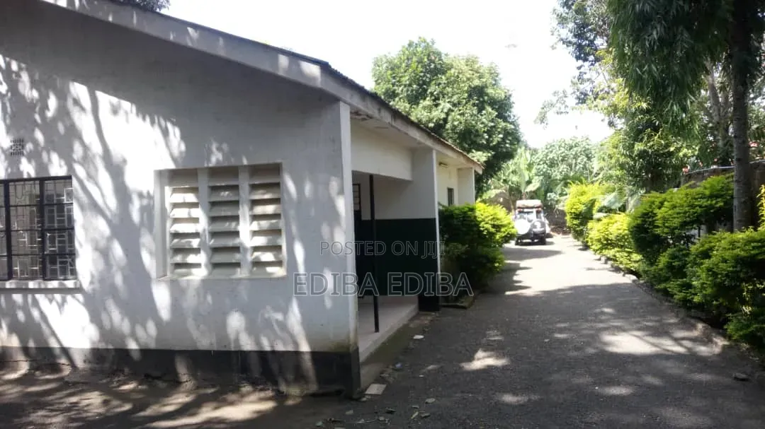 3bdrm House in Ediba Real Estate, Uzunguni for rent