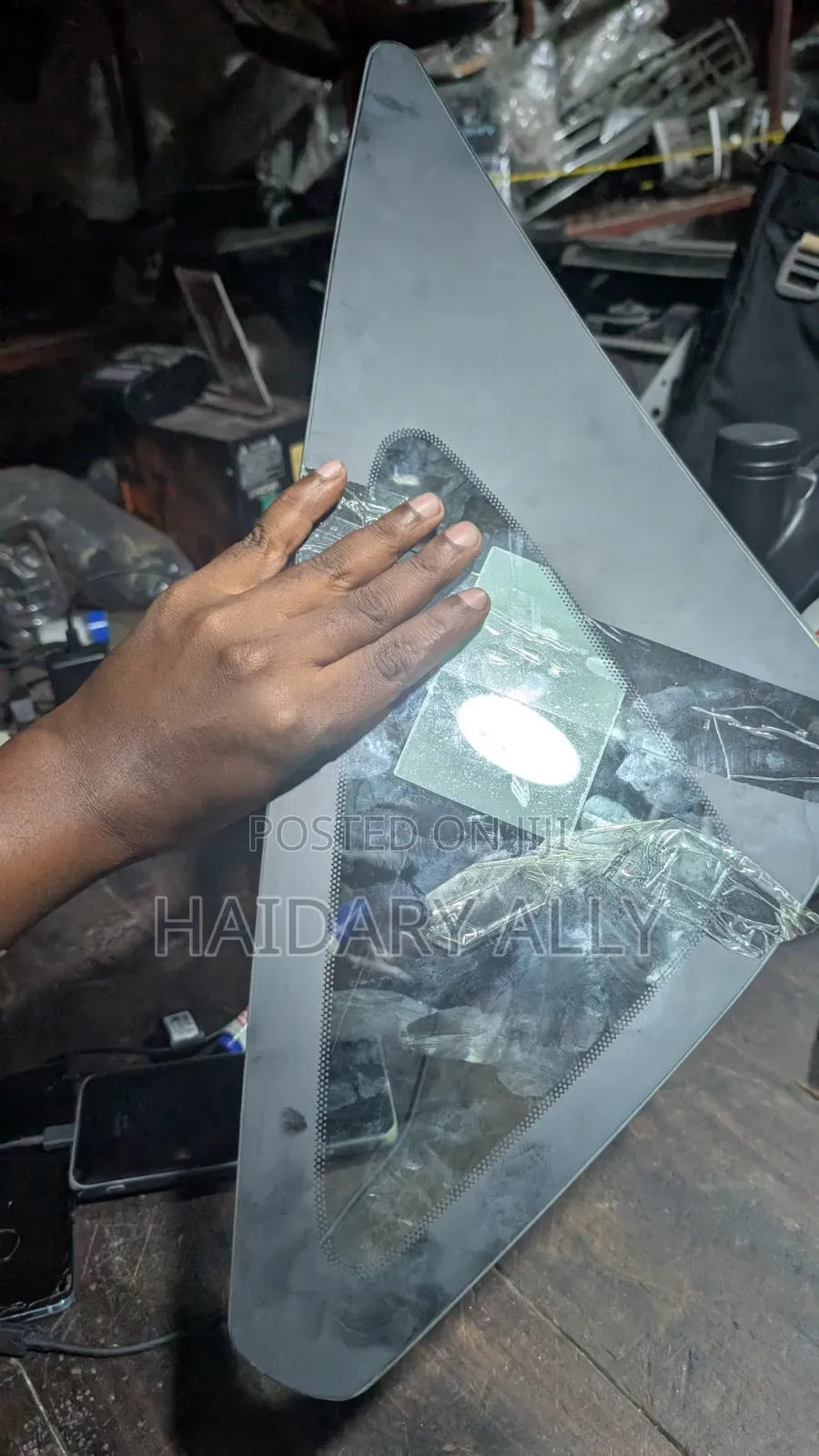Kioo Cha Pembeni Harrier Chogo