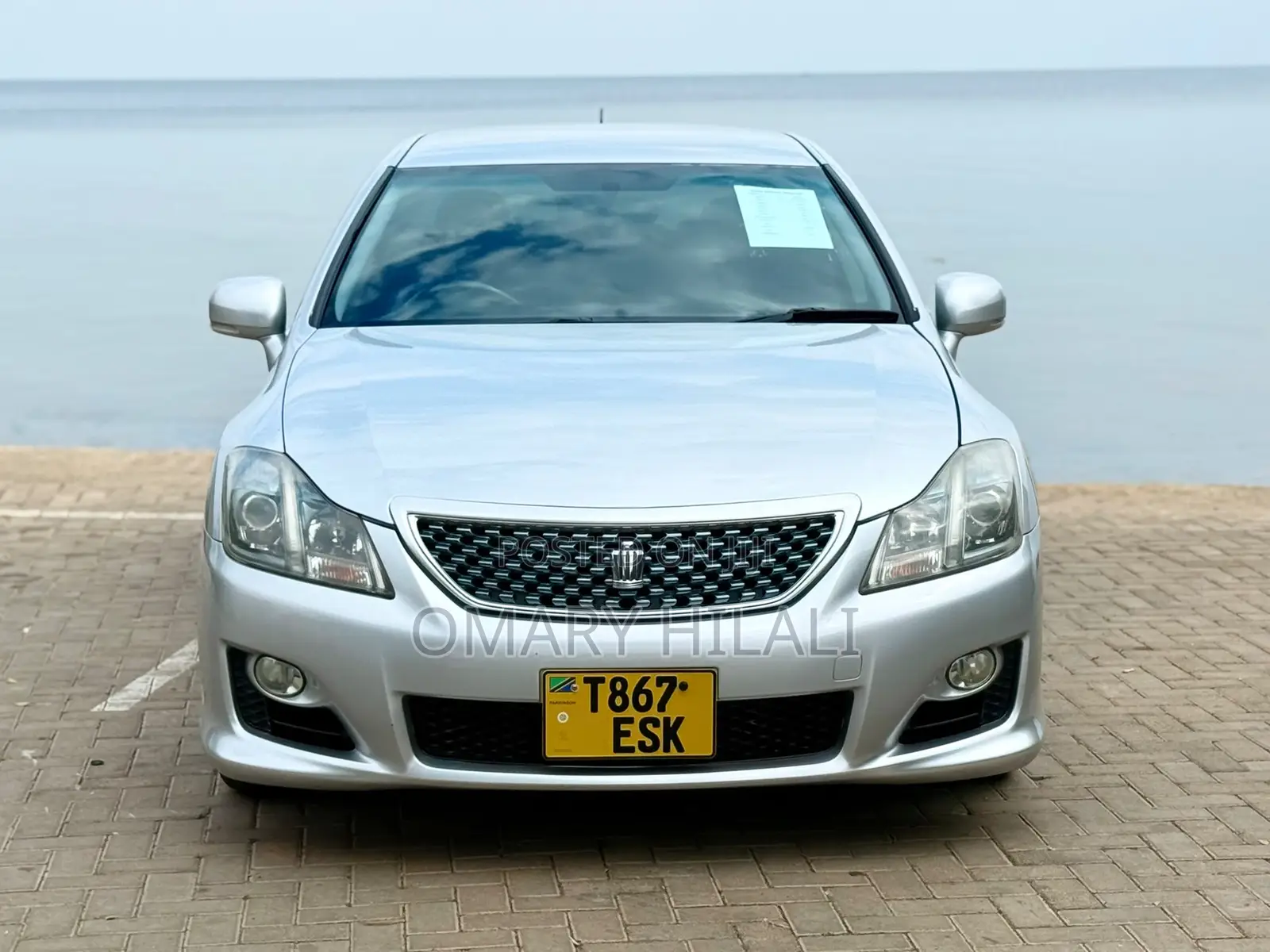 Toyota Crown 2012 Silver