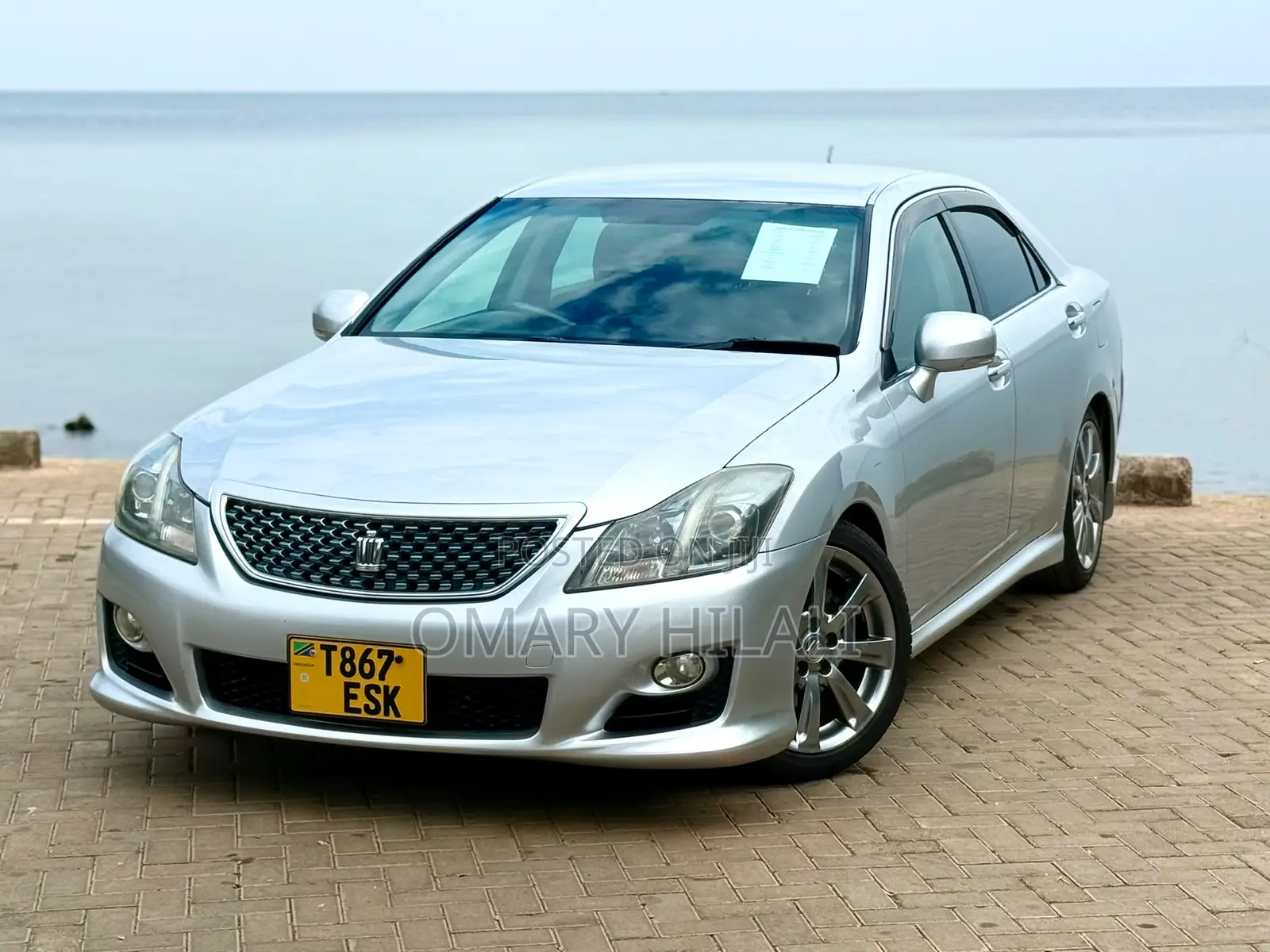 Toyota Crown 2012 Silver