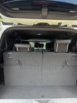Toyota Land Cruiser Prado 2025 White