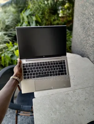 Laptop HP EliteBook 845 G8 16GB AMD Ryzen 5 SSD 256GB