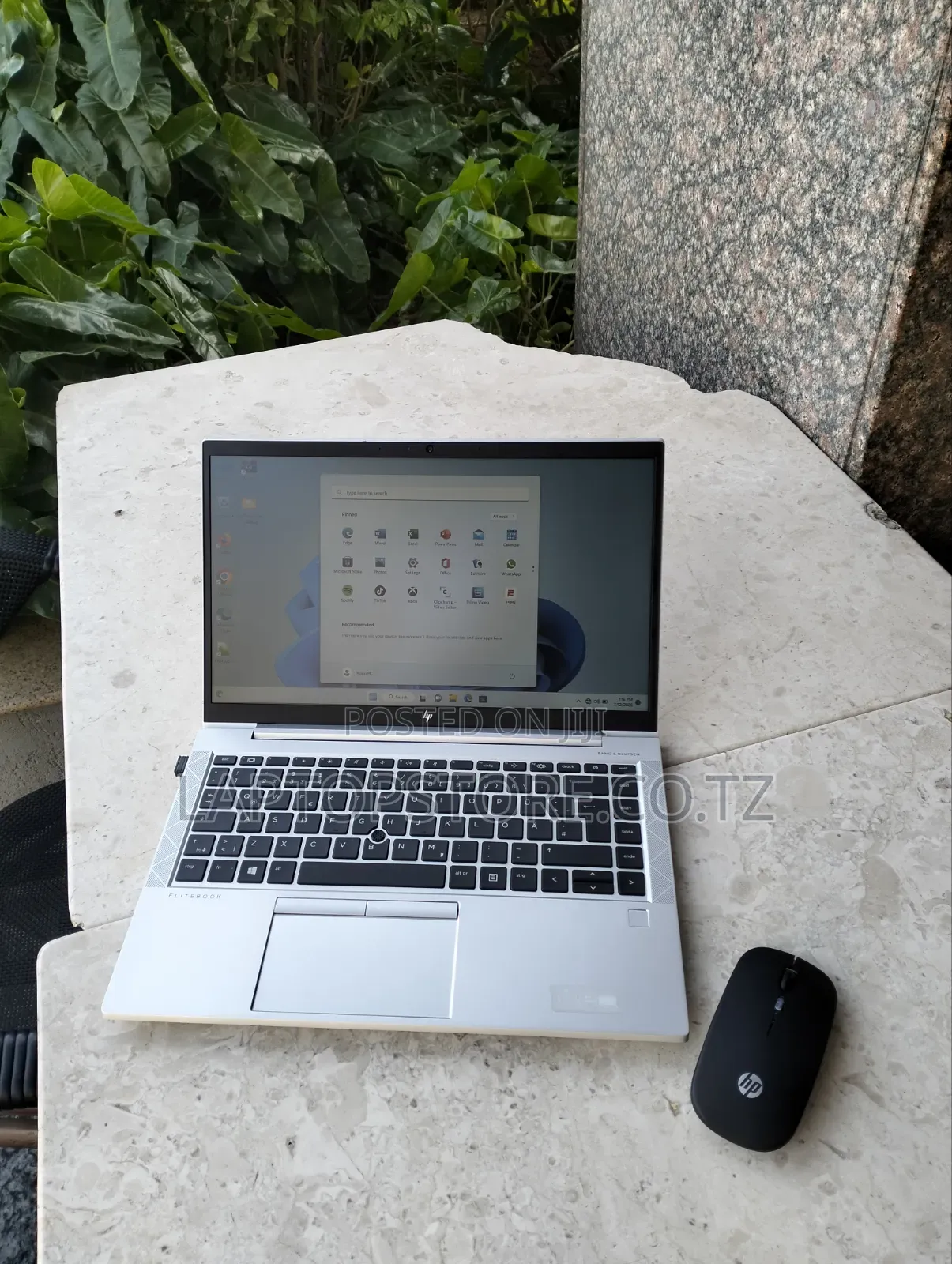 Laptop HP EliteBook 845 G8 16GB AMD Ryzen 5 SSD 256GB