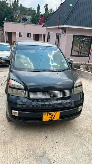 Toyota Noah 2003 Black