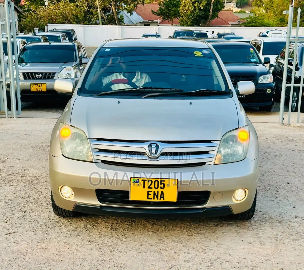 Toyota IST 2005 Silver
