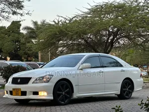 Toyota Crown 2008 White