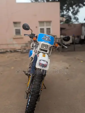 Honda 1985 White