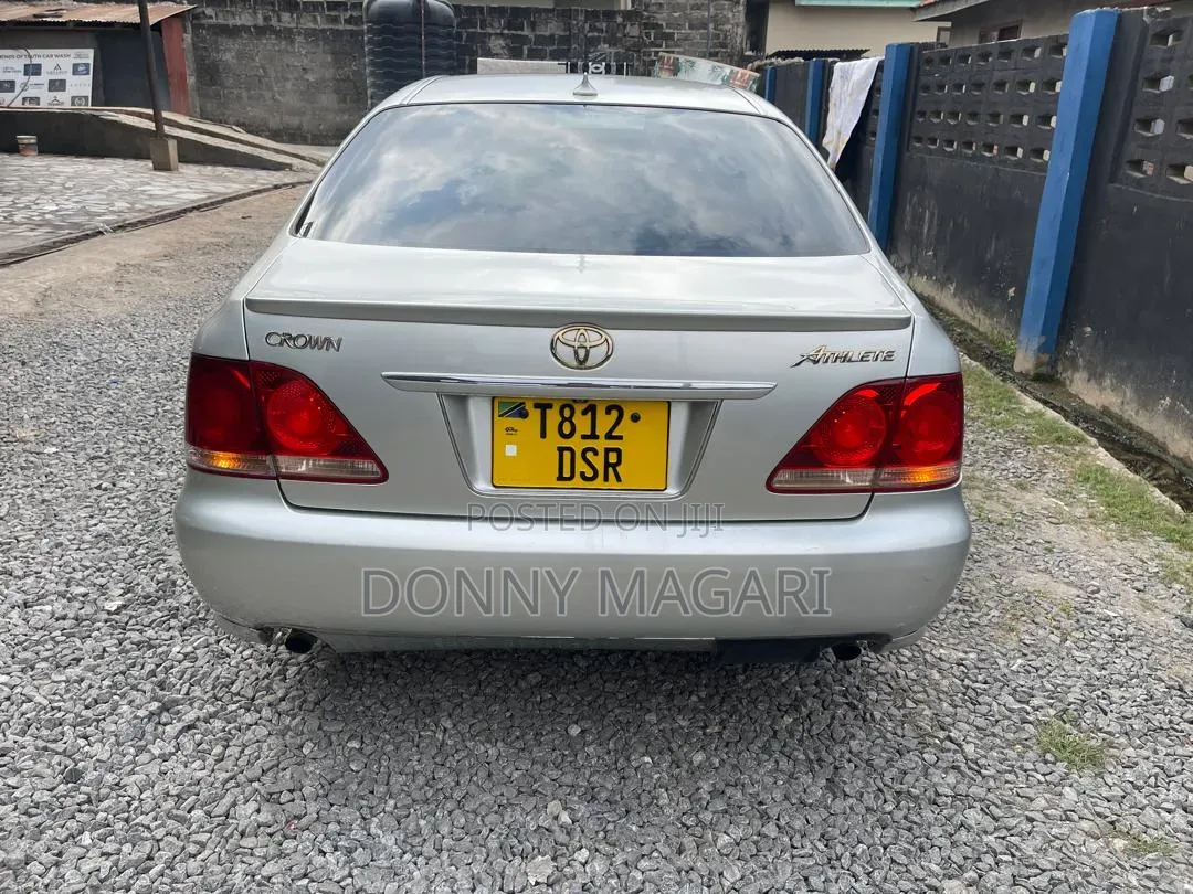 Toyota Crown 2007 Silver