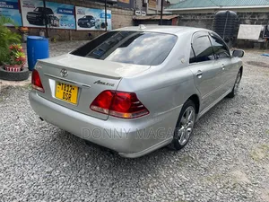 Toyota Crown 2007 Silver