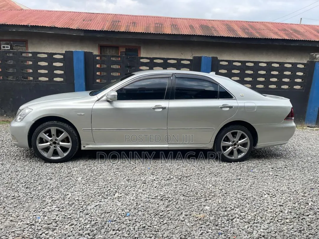 Toyota Crown 2007 Silver