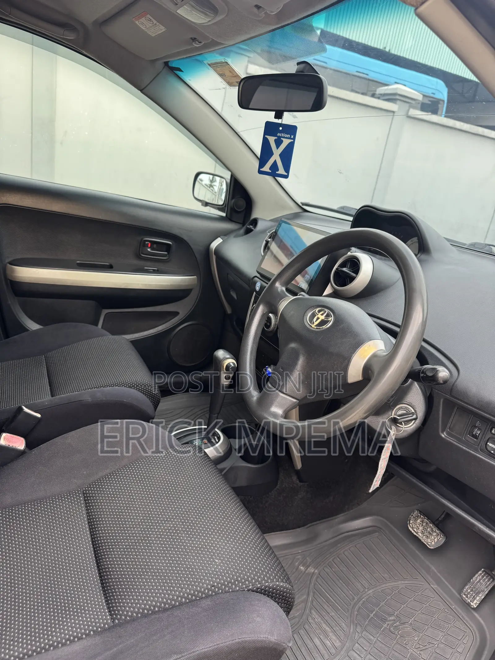 Toyota IST 2004 Gray
