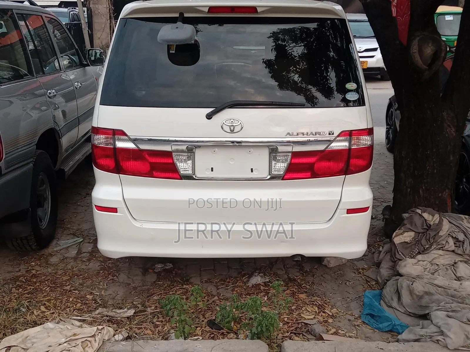 Toyota Alphard 2004 White