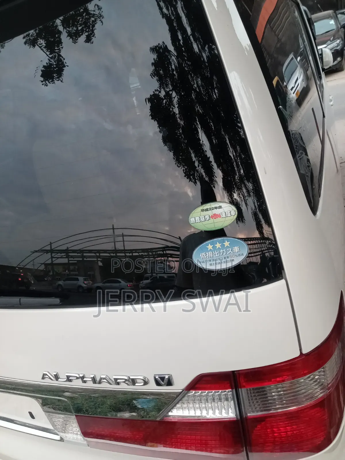 Toyota Alphard 2004 White