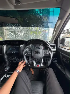 Toyota Fortuner 2.4 D AWD 2020 Pearl