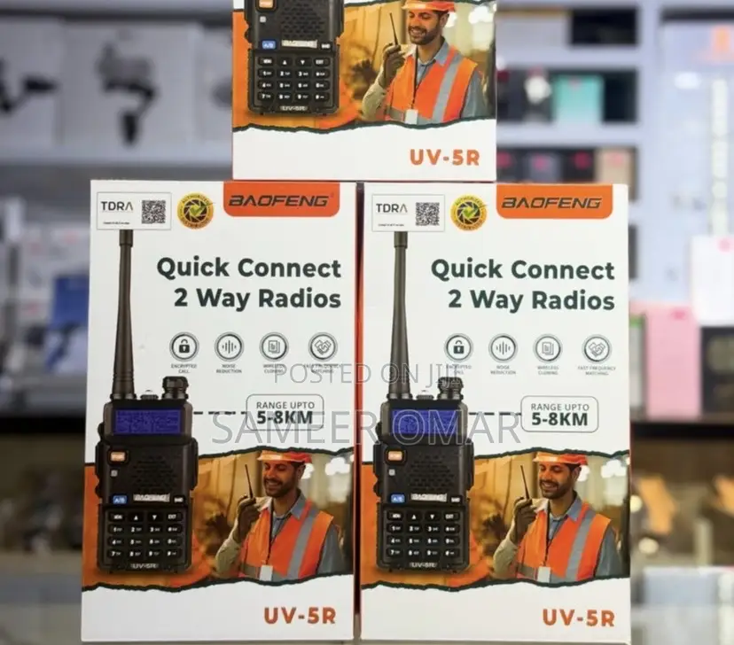 BAOFENG UV-5R (2way)walkie Talkie Radio Call.