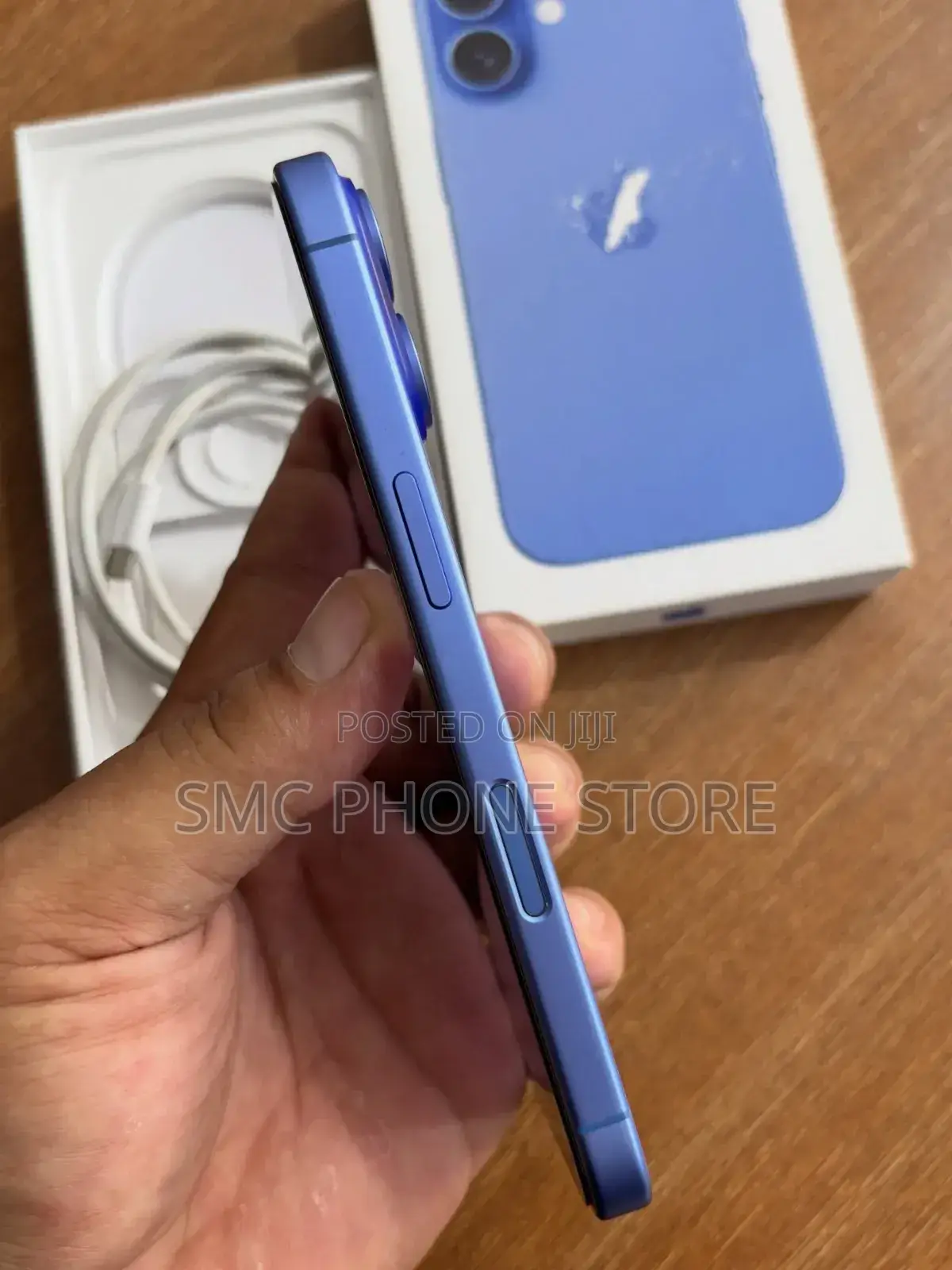 New Apple iPhone 16 128 GB Blue