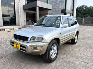 Toyota RAV4 1999 Silver