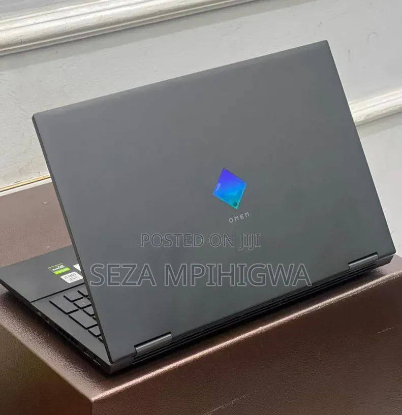 Laptop 16GB Intel Core i7 SSD 512GB