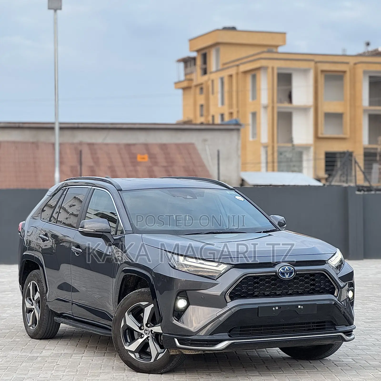New Toyota RAV4 Plug-In Hybrid 2025 Gray