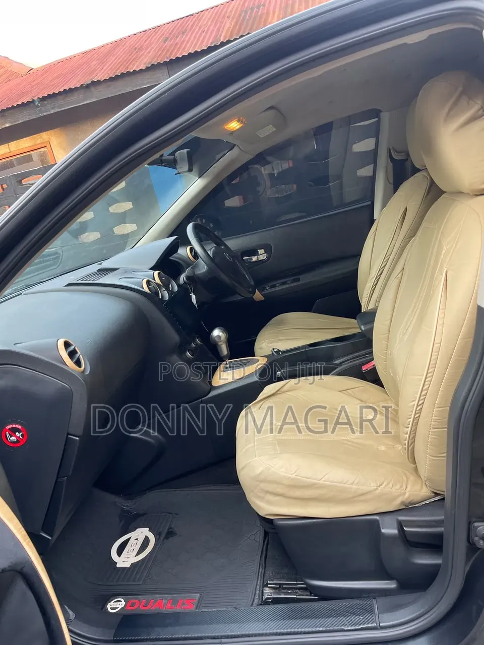 Nissan Dualis 2010 Black