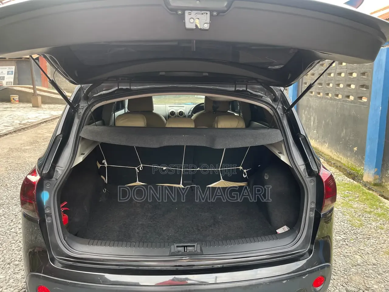 Nissan Dualis 2010 Black