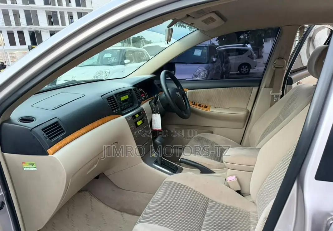 Toyota Corolla RunX 2005 Silver
