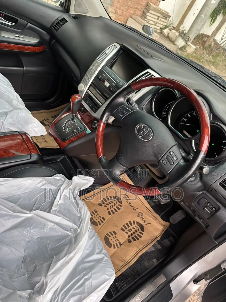 Toyota Harrier 2010 Silver