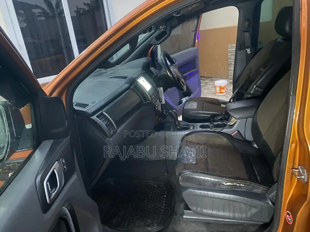 Ford Ranger Wildtrak 2017 Orange