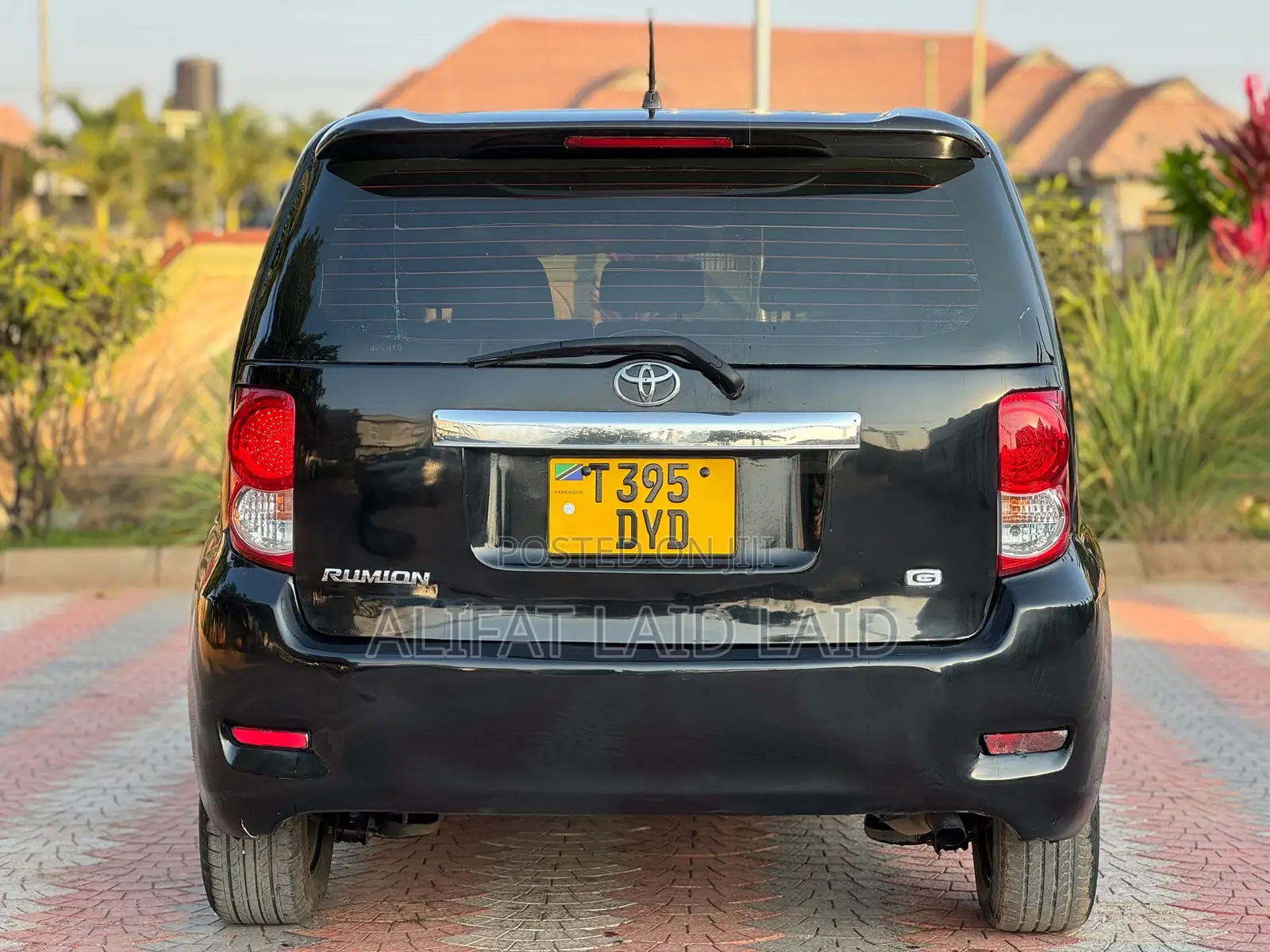 Toyota Rumion 1.5 FWD 2023 Black