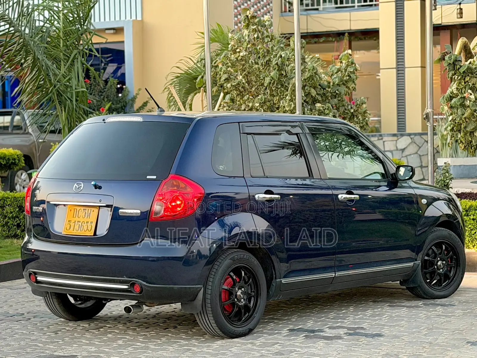 Mazda Verisa 2010 Blue