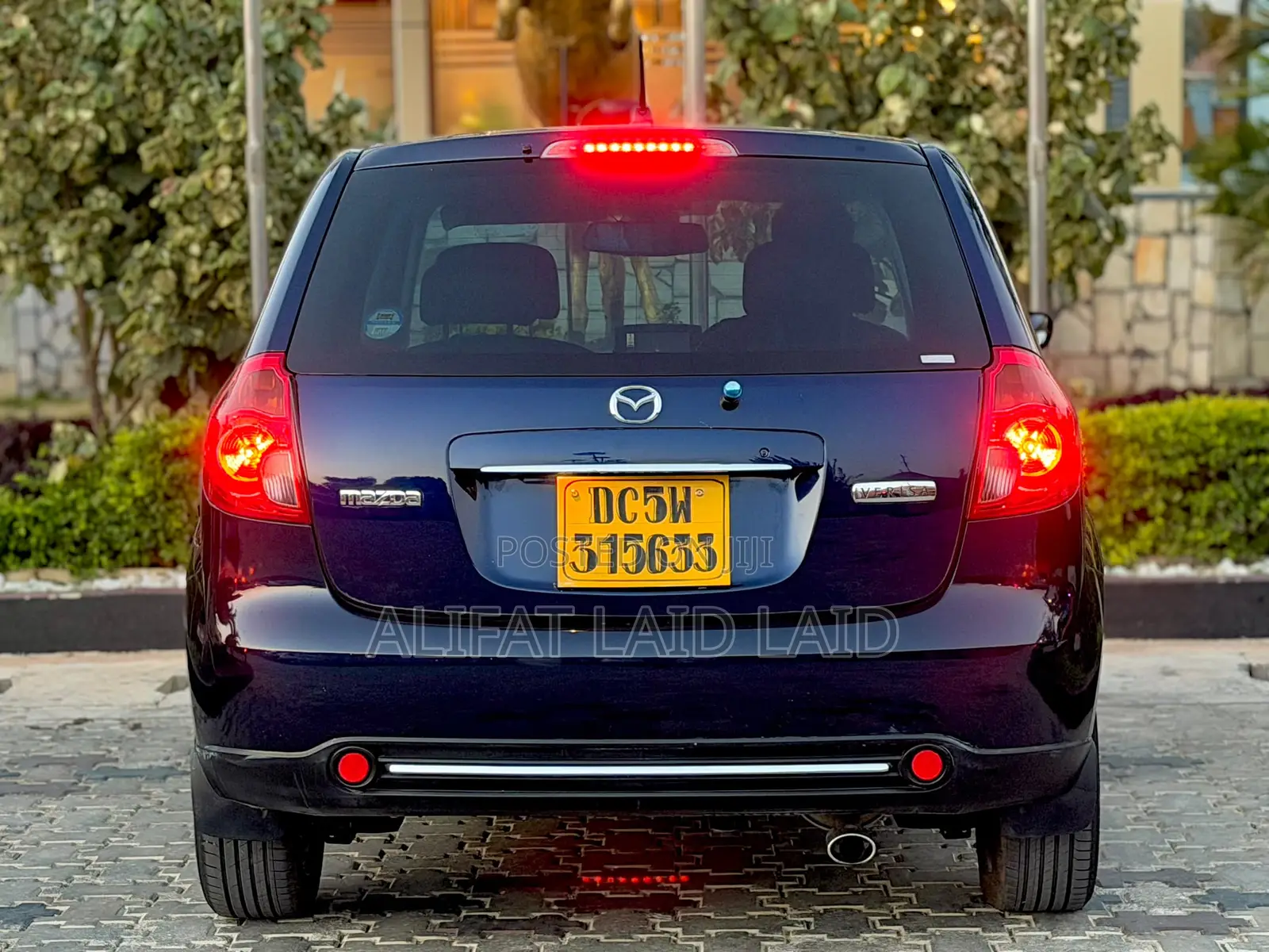 Mazda Verisa 2010 Blue