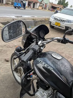 Bajaj Boxer 125 2025 Black