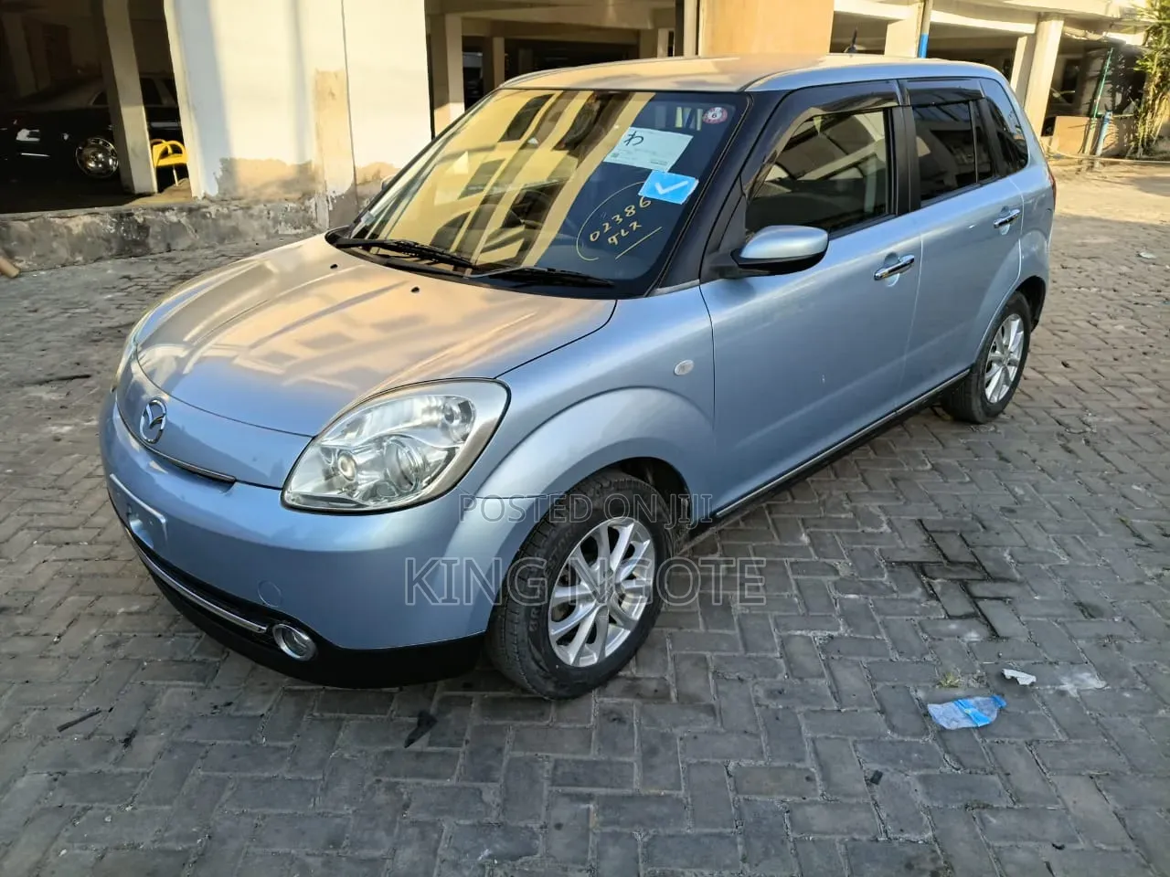 Mazda Verisa 2008 Blue