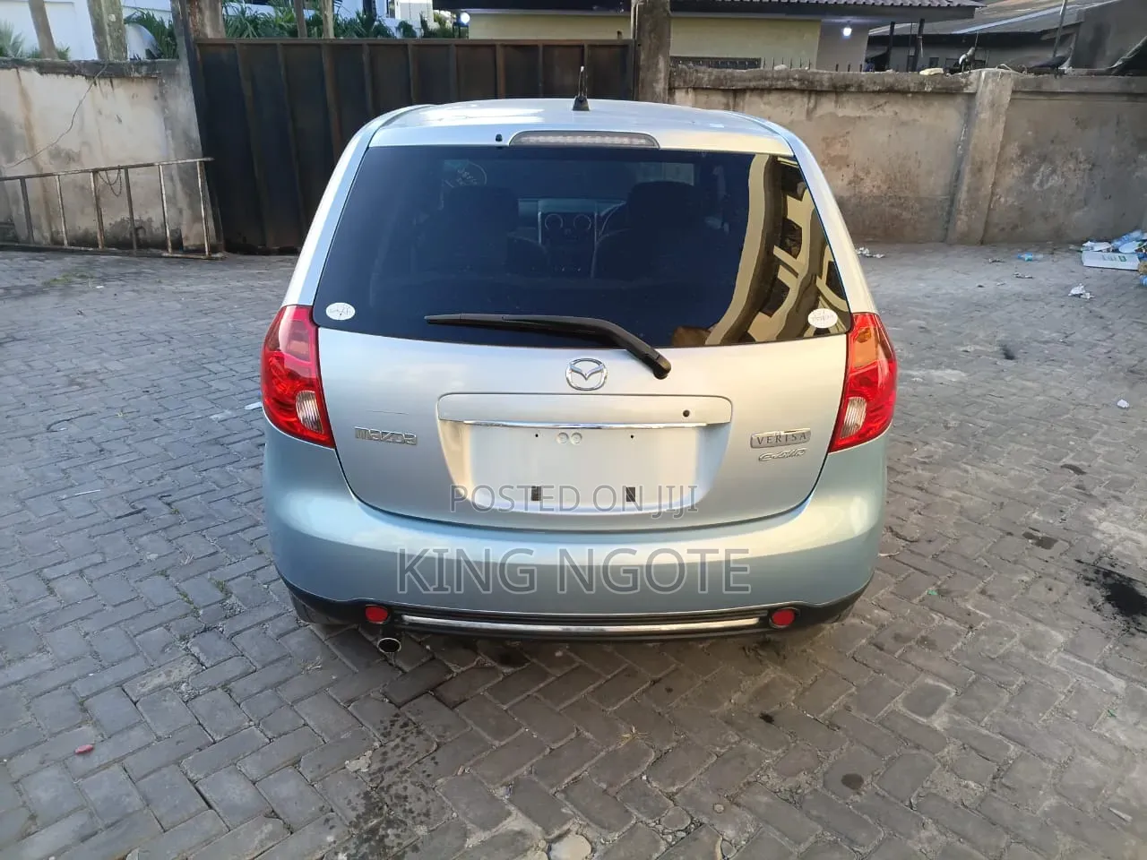 Mazda Verisa 2008 Blue