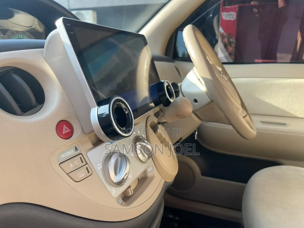 Toyota Sienta 2004 White