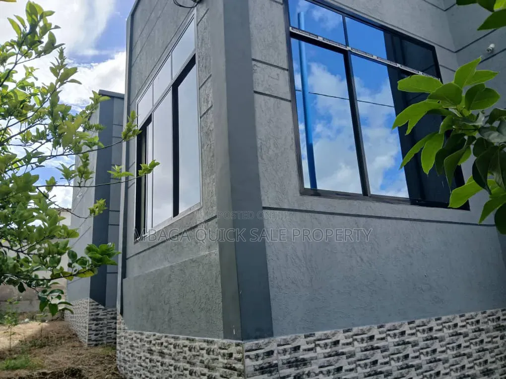3bdrm Apartment in Kiluvya for sale