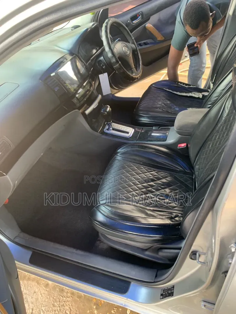 Toyota Allion 2005 Silver
