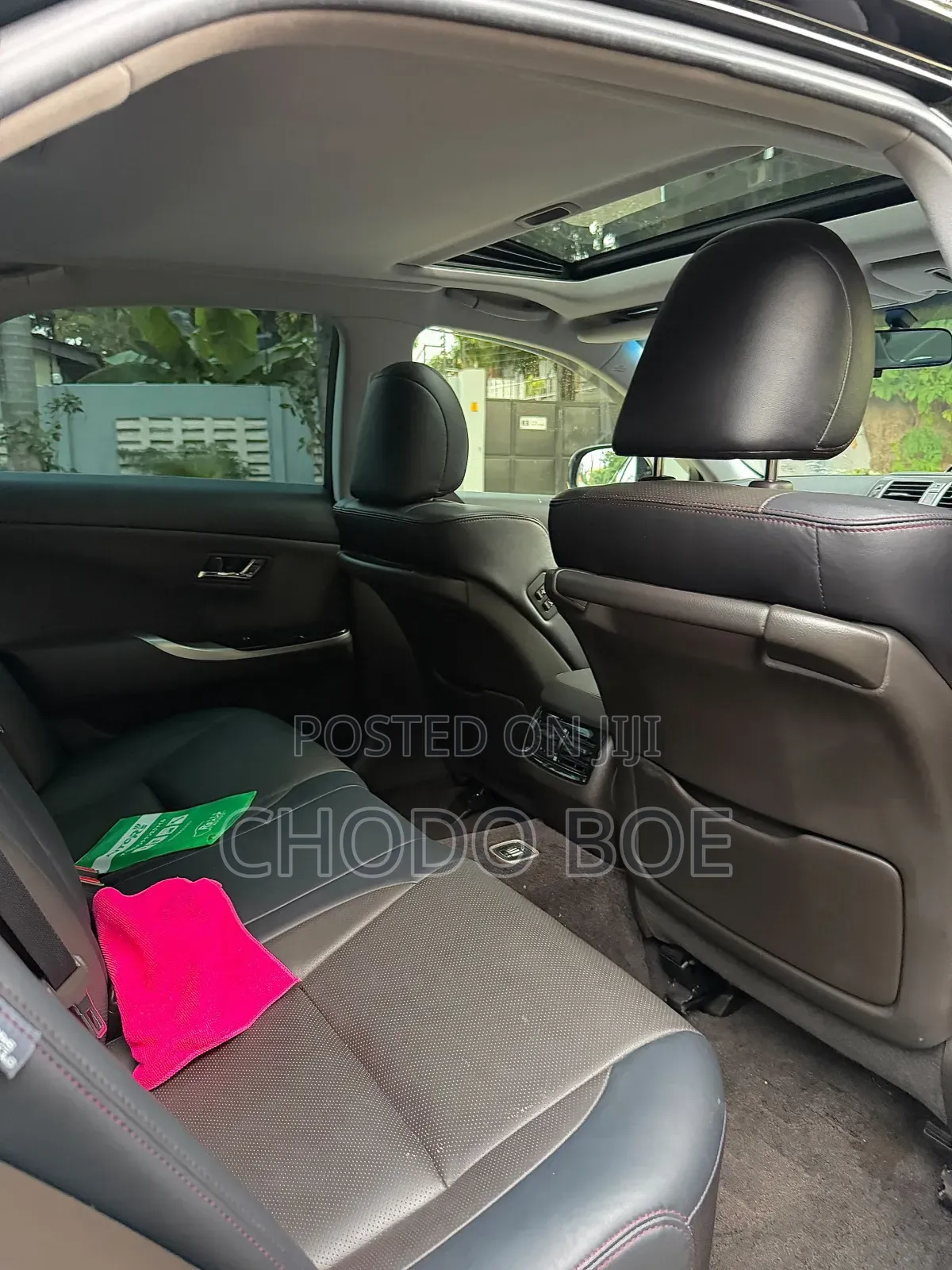 Toyota Crown 2012 Black