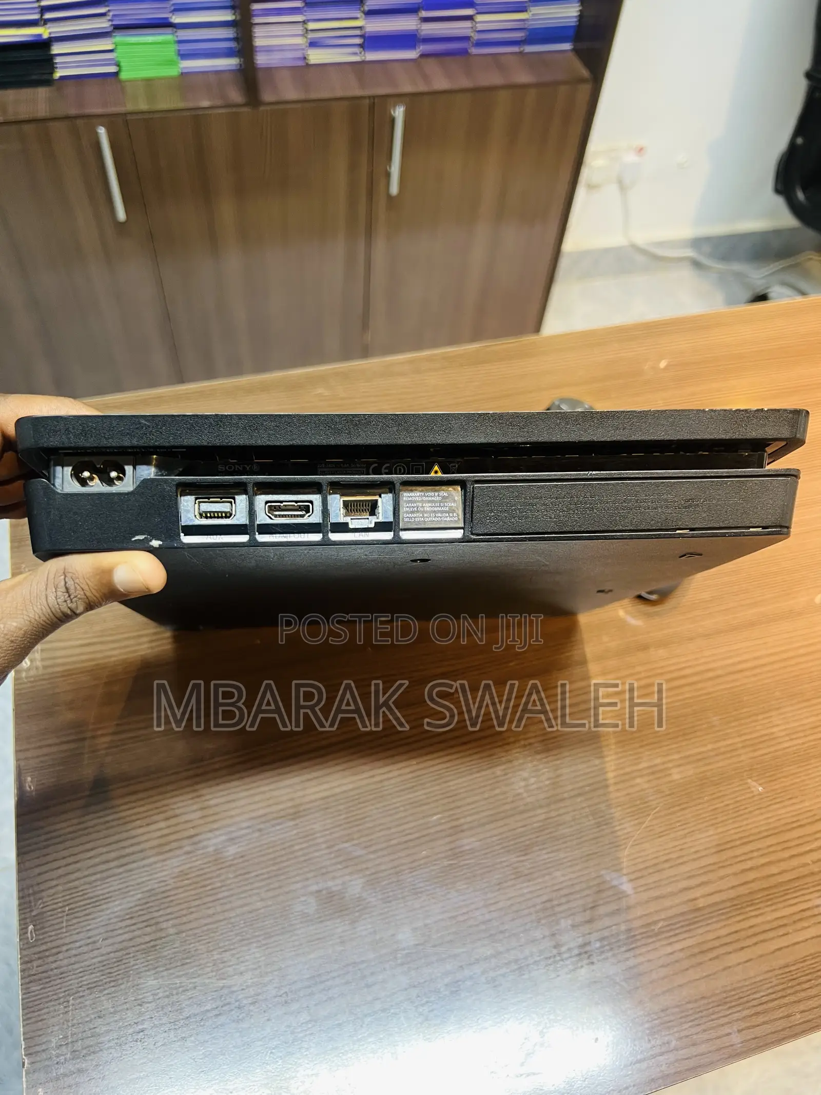 Playstation 4 Slim