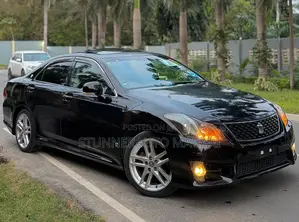 Toyota Crown 2012 Matt Black