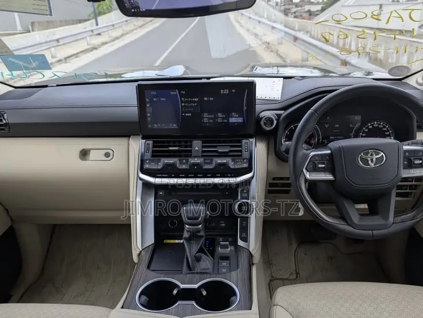 Toyota Land Cruiser 2024 Black