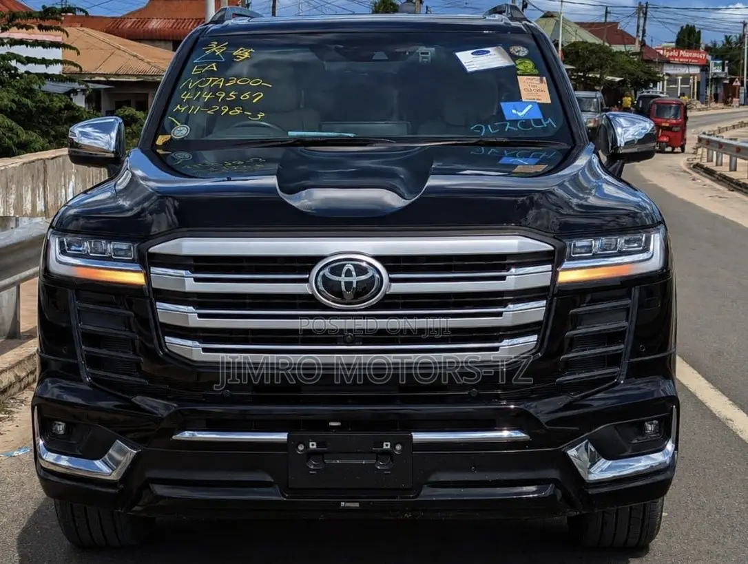 Toyota Land Cruiser 2024 Black