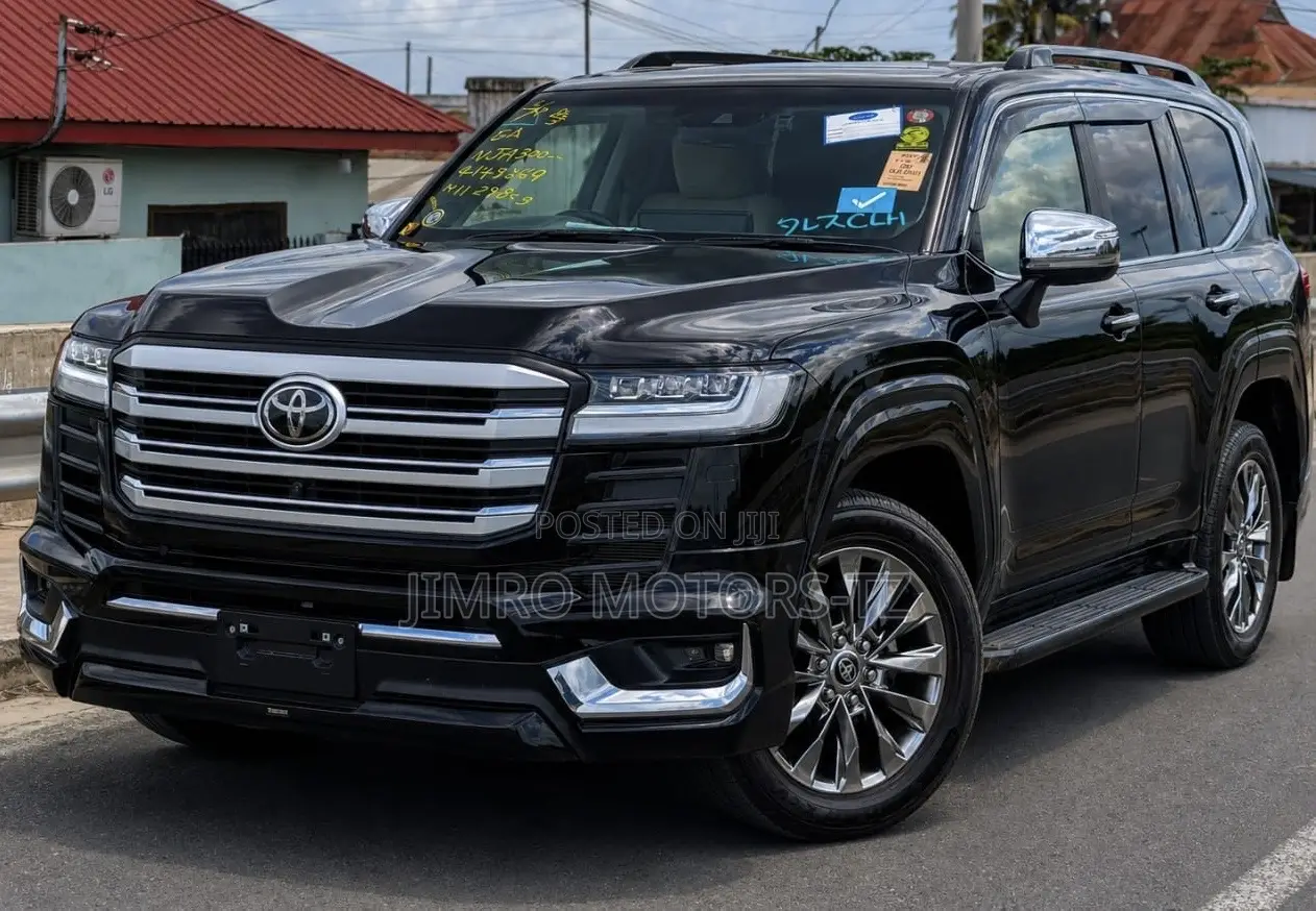 Toyota Land Cruiser 2024 Black