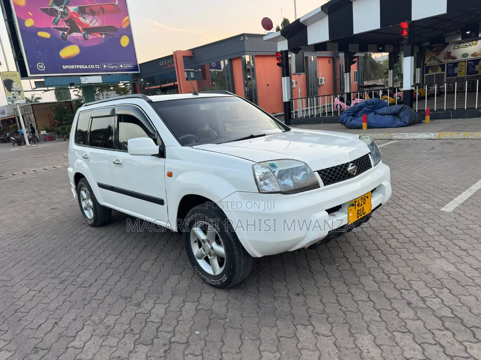 Nissan X-Trail 2009 White